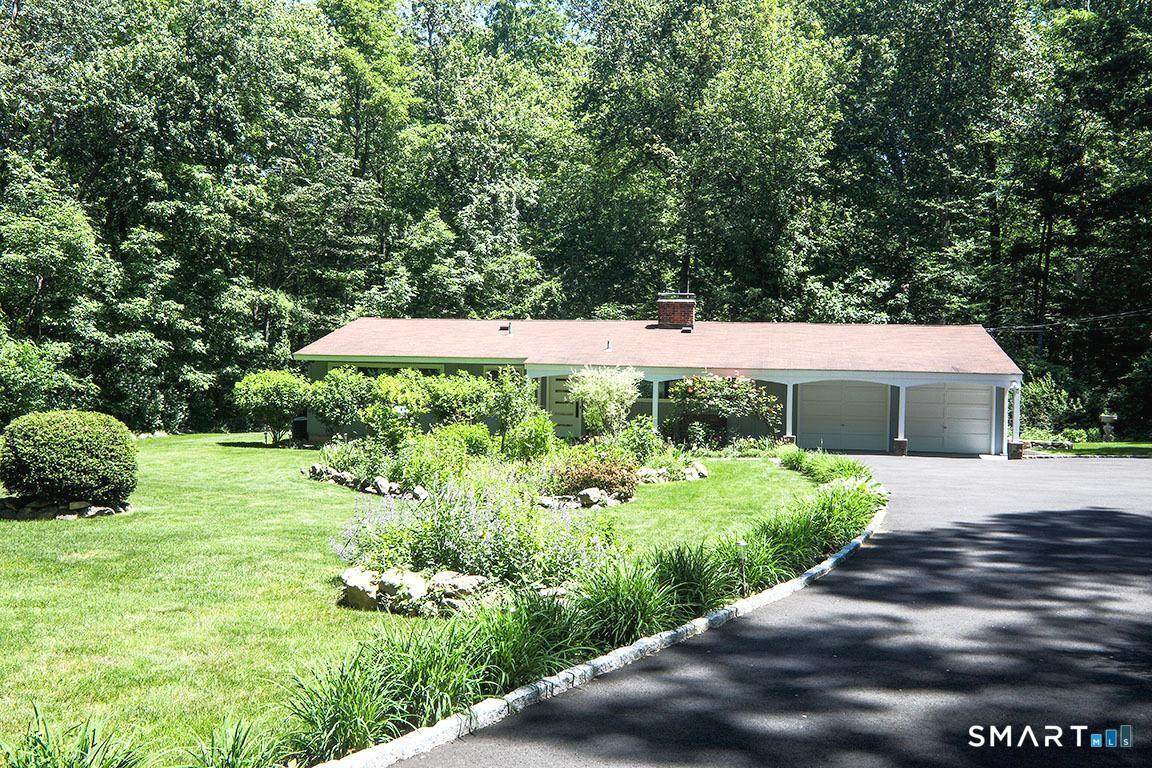36 Creeping Hemlock Drive - Photo 1