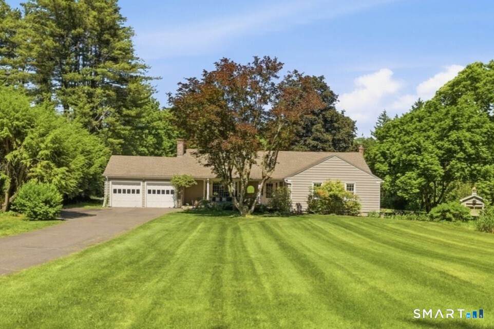 542 Halladay Avenue - Photo 1