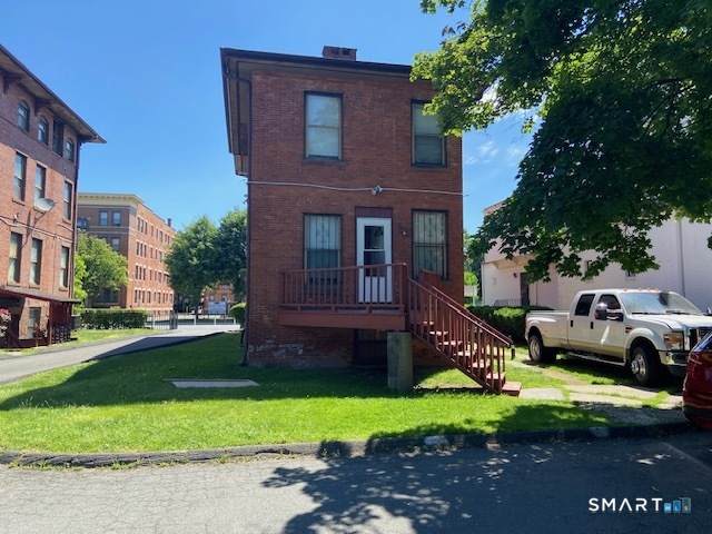 39 Wethersfield Avenue - Photo 1