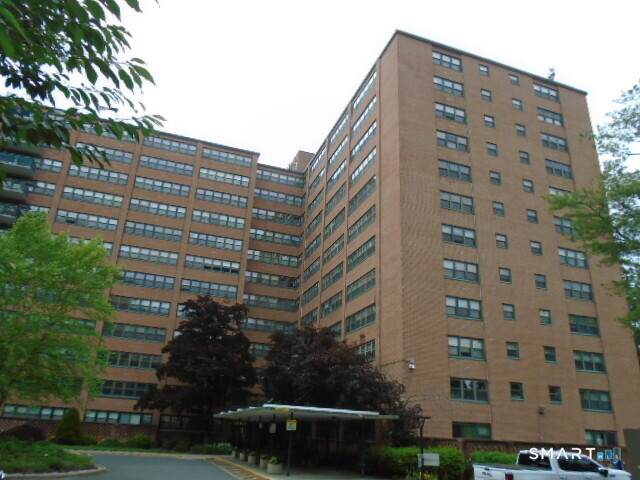 31 Woodland Street - Photo 1