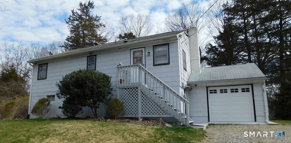381 Bennetts Farm Road - Photo 1