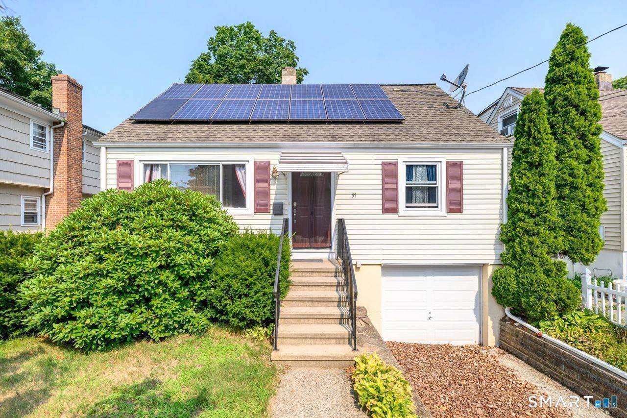 37 Center Avenue - Photo 1