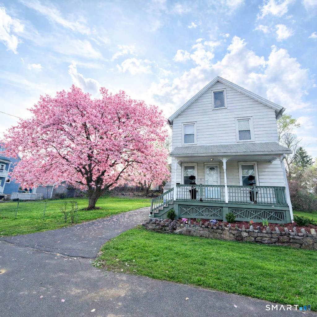 10 Addison Street - Photo 1
