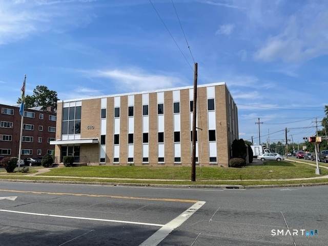 508-510 Tolland Street - Photo 1