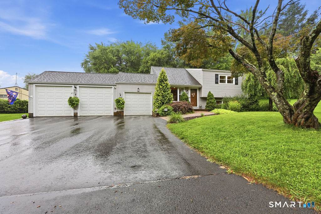 45 Annette Place - Photo 1