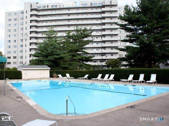 3200 Park Avenue - Photo 1