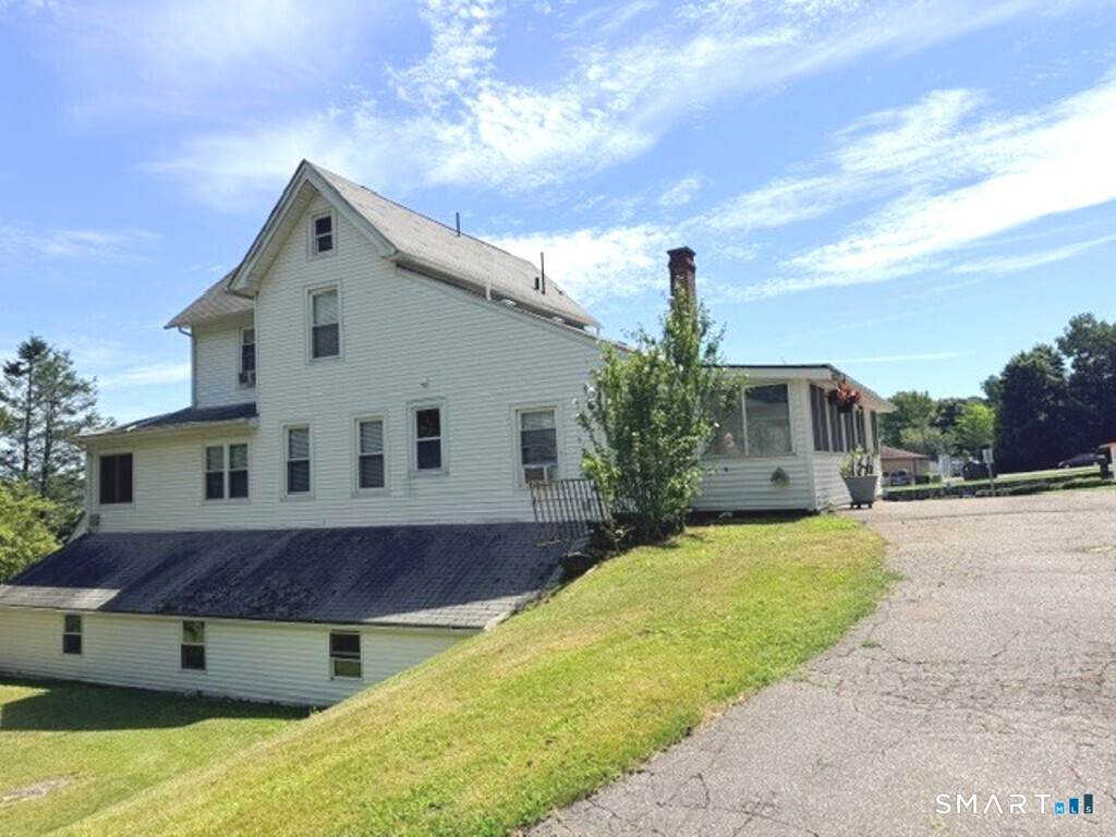 774 Hamilton Avenue - Photo 1