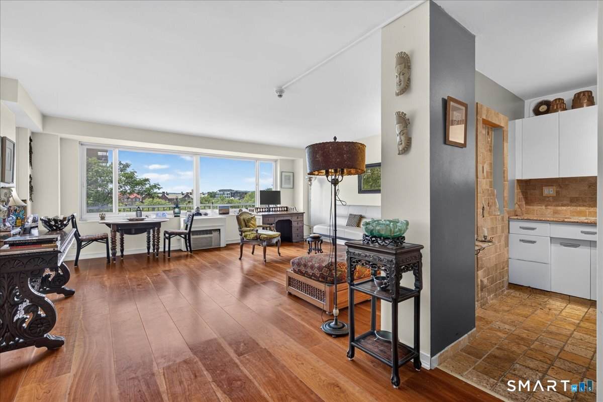 100 York Street - Photo 1