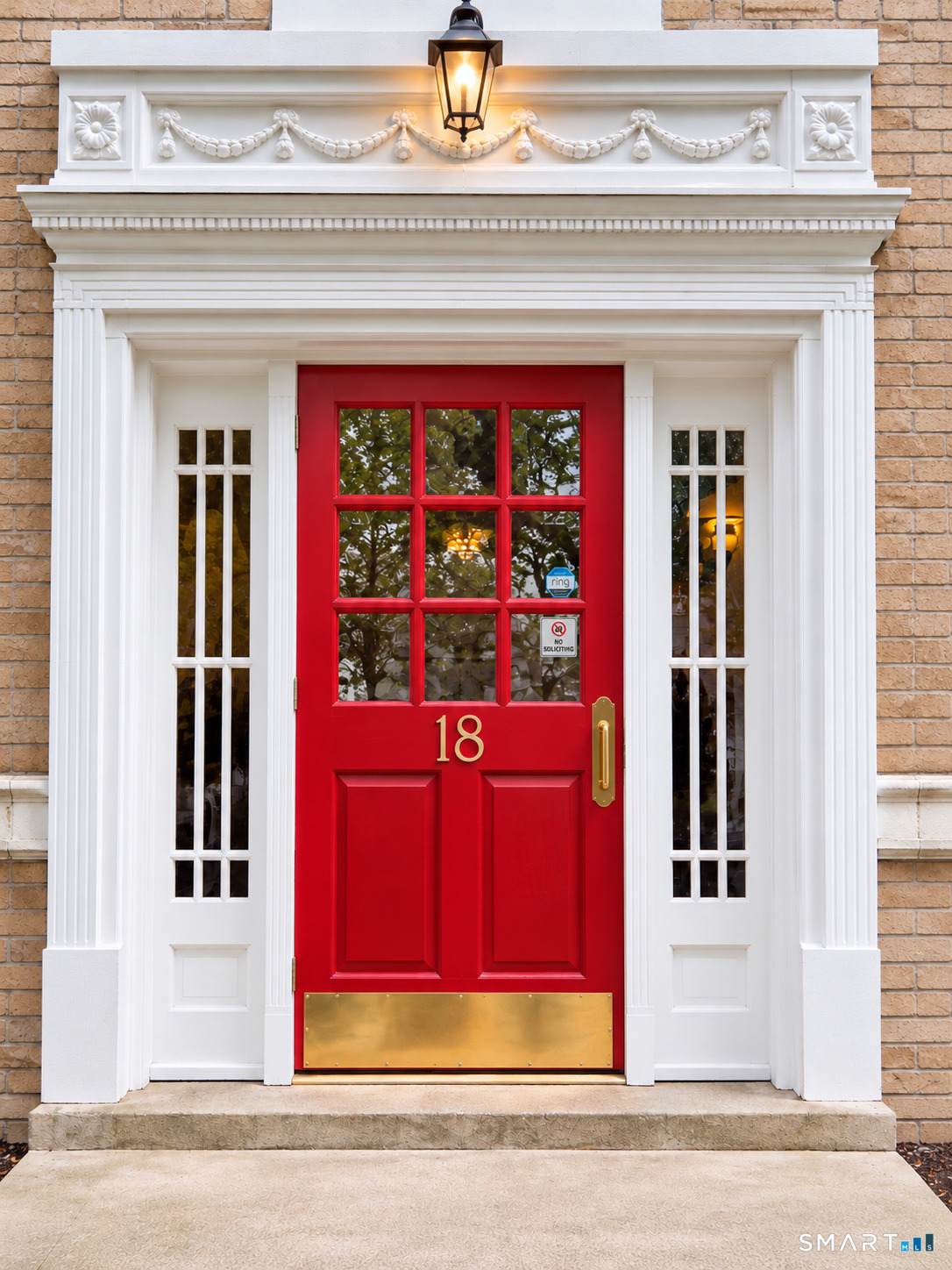 18 Robin Road - Photo 1