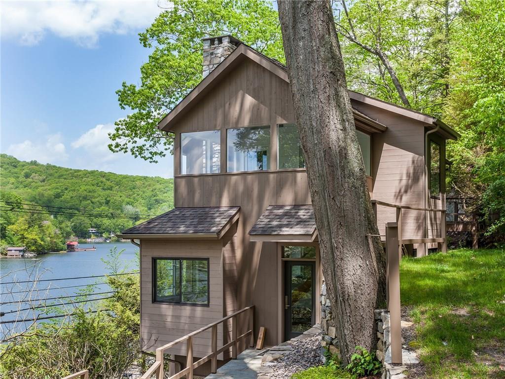 80 Shore Road - Photo 1