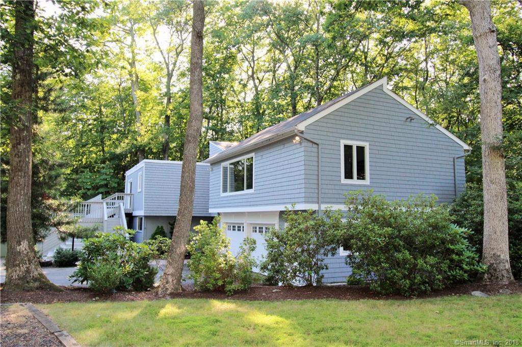 40 Pelham Lane - Photo 1