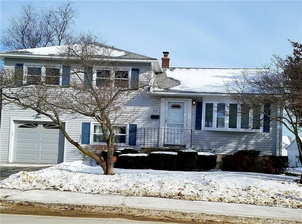 98 Oakville Avenue - Photo 1