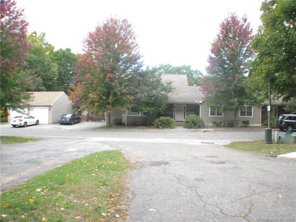 301-304 & 501-504 Essex Court - Photo 1