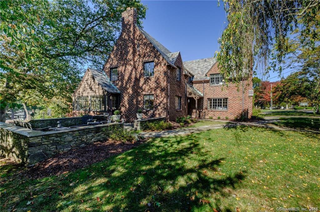 524 Main Street - Photo 1