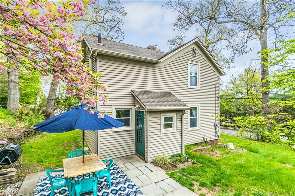 603 Hopmeadow Street - Photo 1