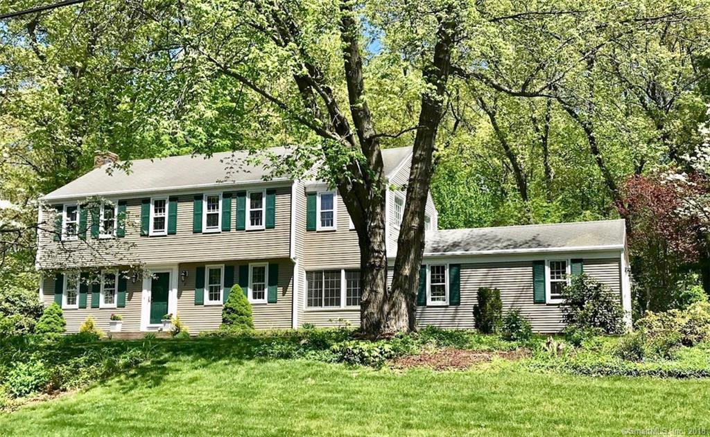 8 Johnny Cake Lane - Photo 1