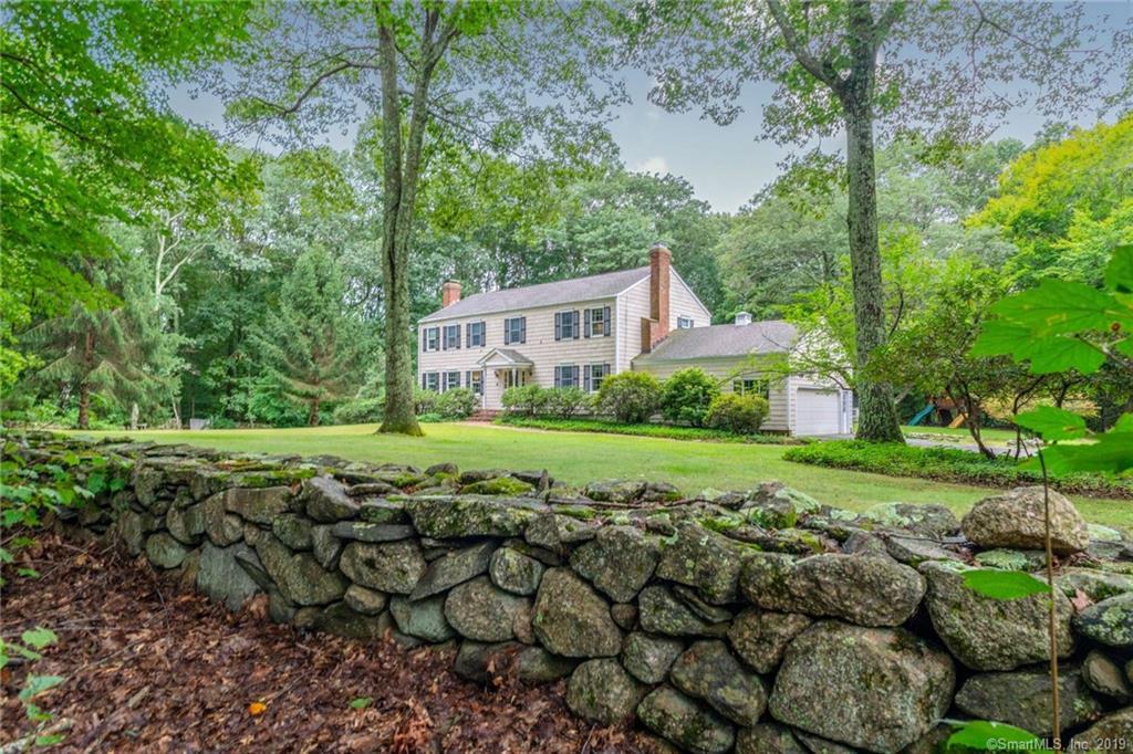 6 Winding Brook Road - Photo 1