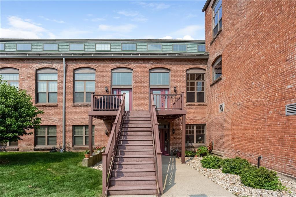 33 Mechanic Street - Photo 1