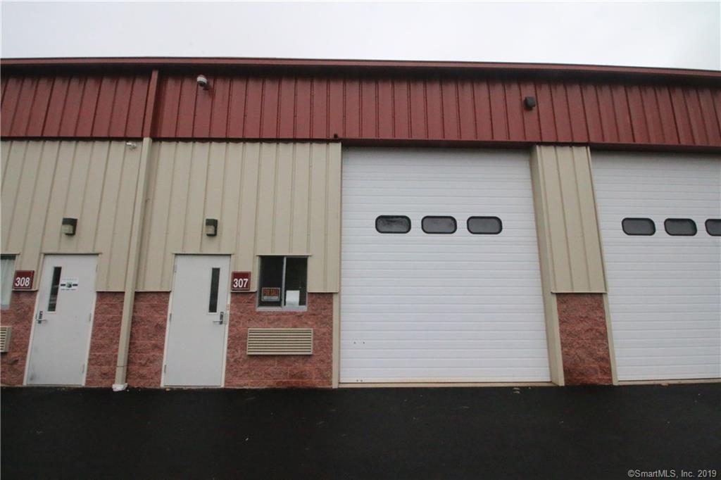 200 Old County Circle - Photo 1