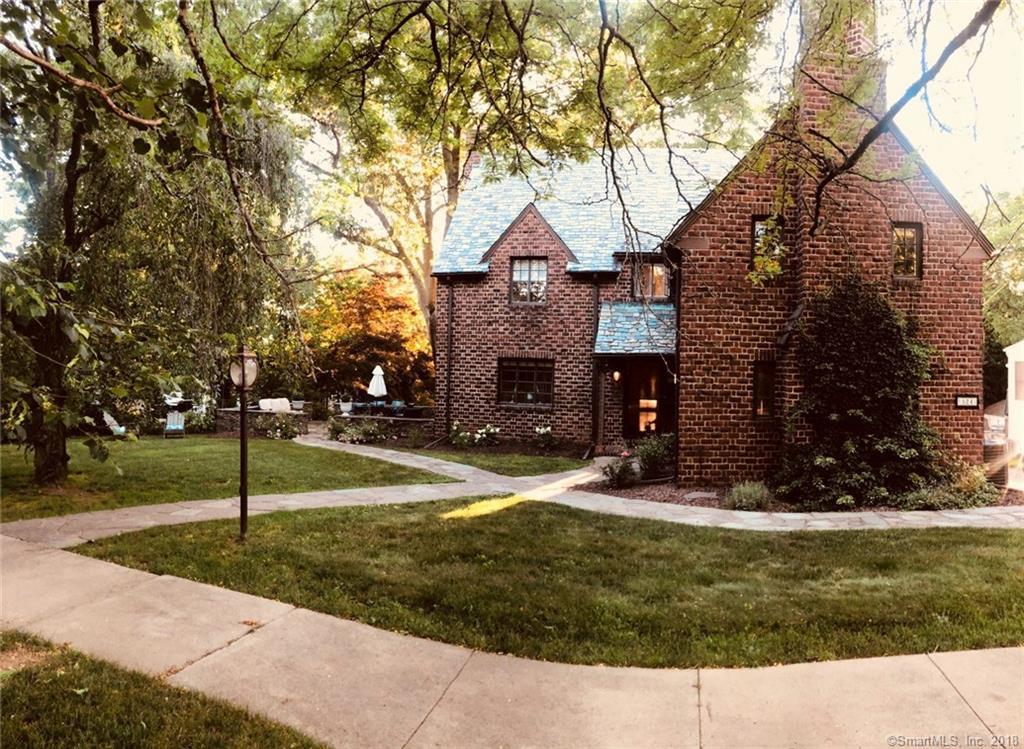 524 Main Street - Photo 1