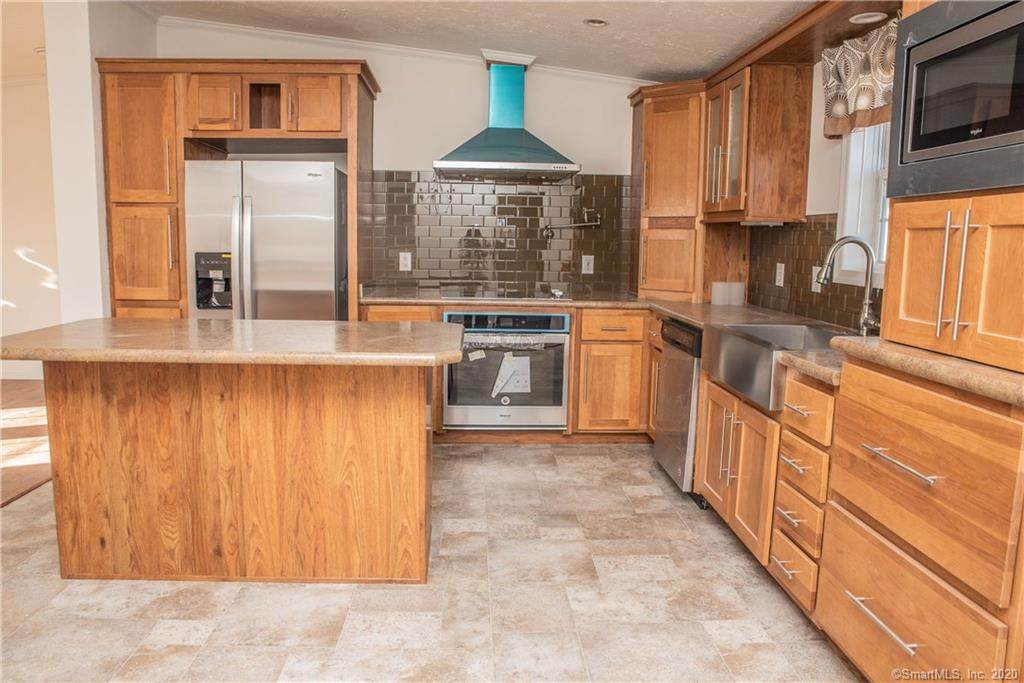 525 East Main Street - Photo 1