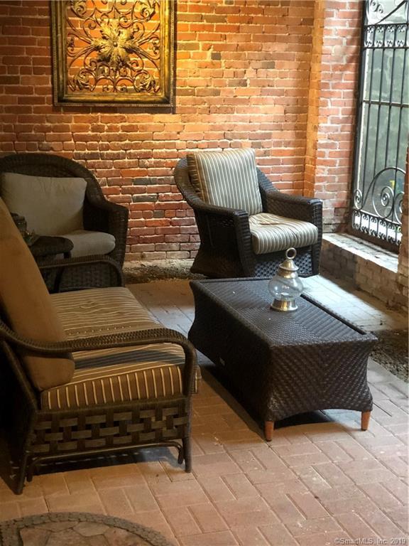 42 Main Street - Photo 1
