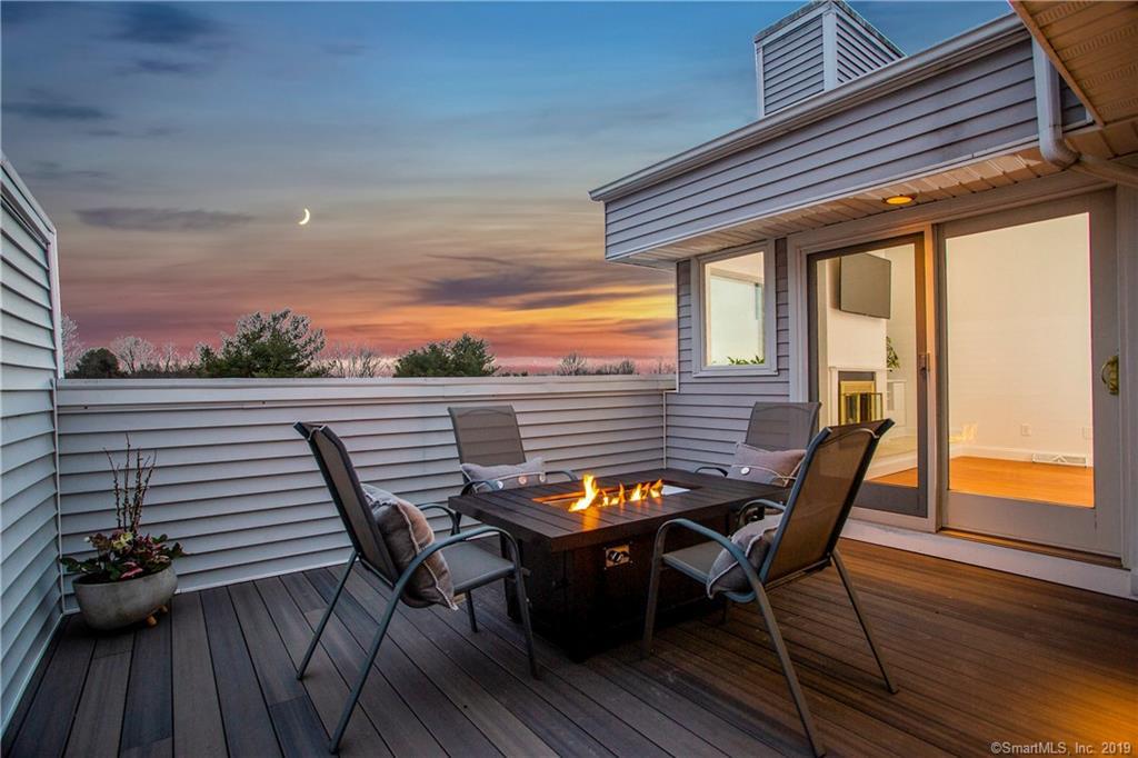 12 Stratton Way - Photo 1