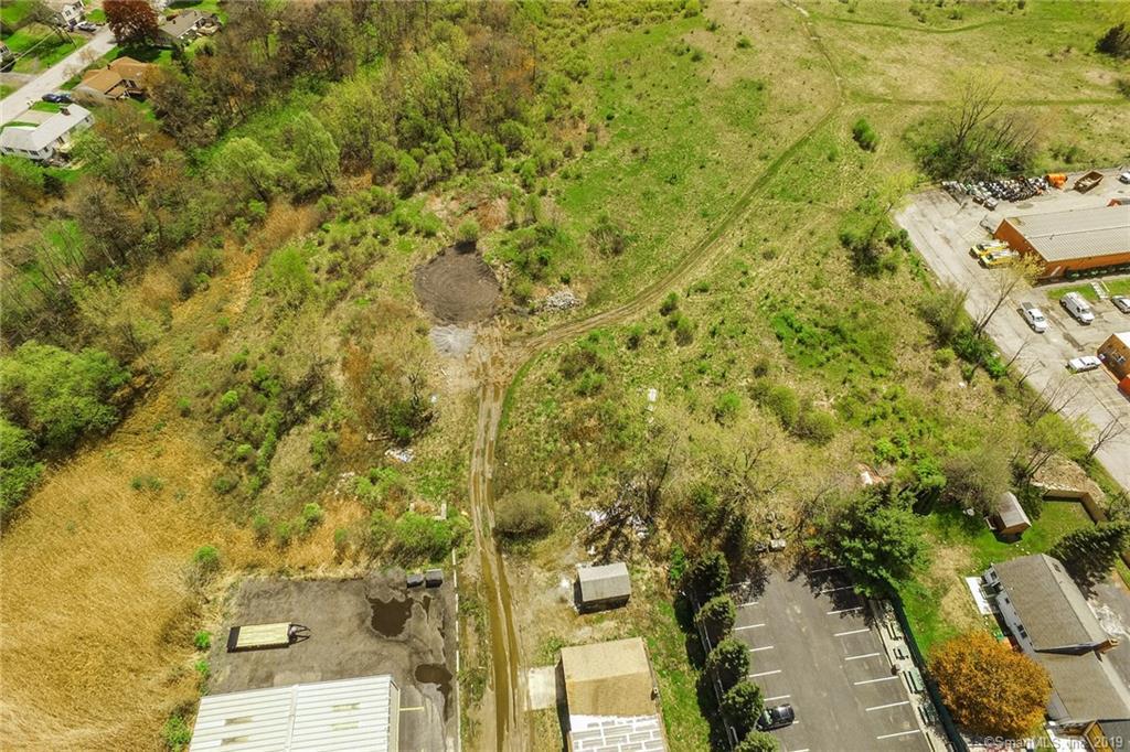 634 Torrington Road - Photo 1