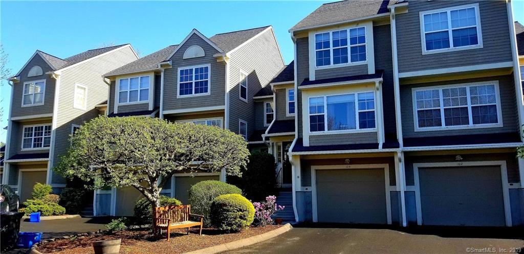 104 Paugusett Circle - Photo 1
