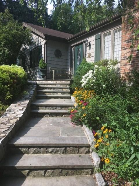8 Pin Oak Lane - Photo 1