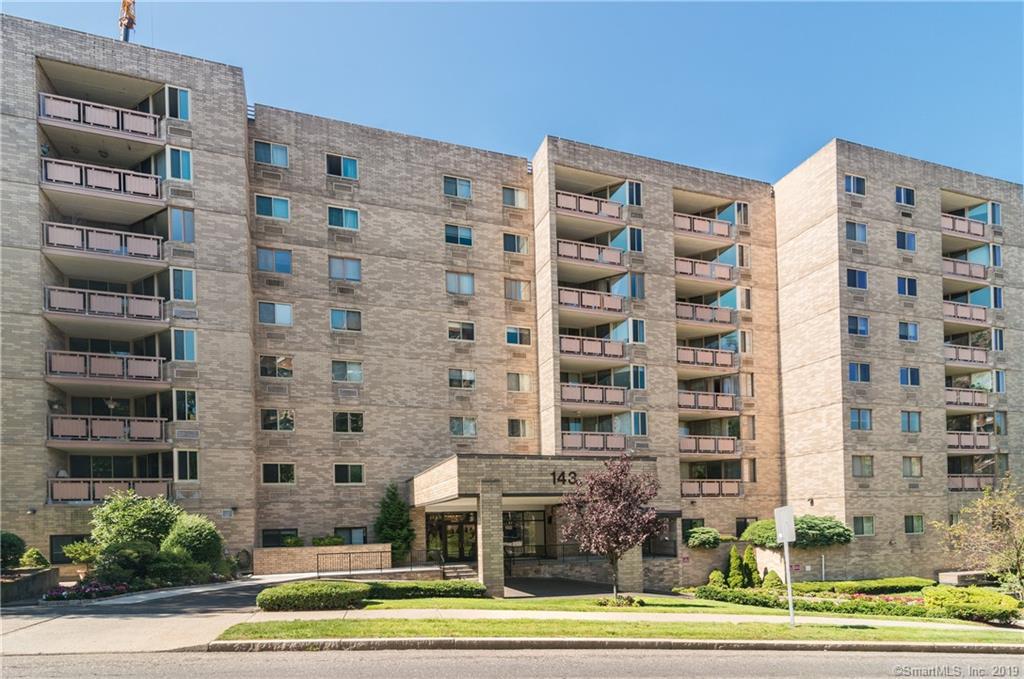 143 Hoyt Street - Photo 1