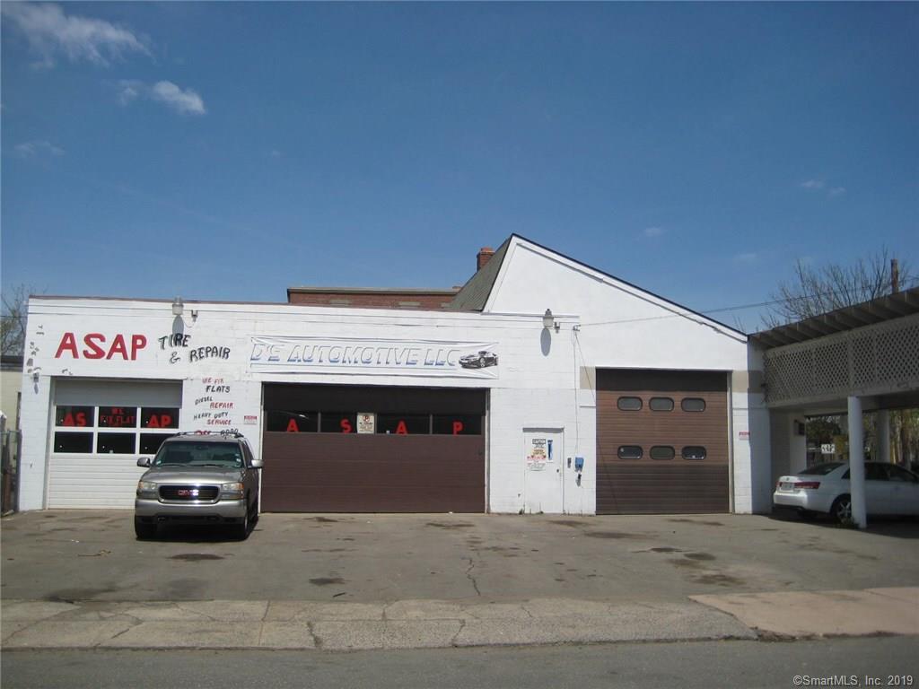 872 Dixwell Avenue - Photo 1