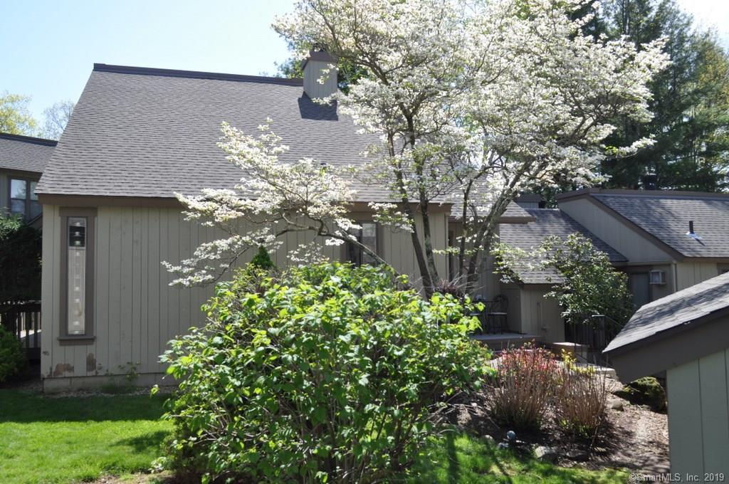 6 Applewood Lane - Photo 1