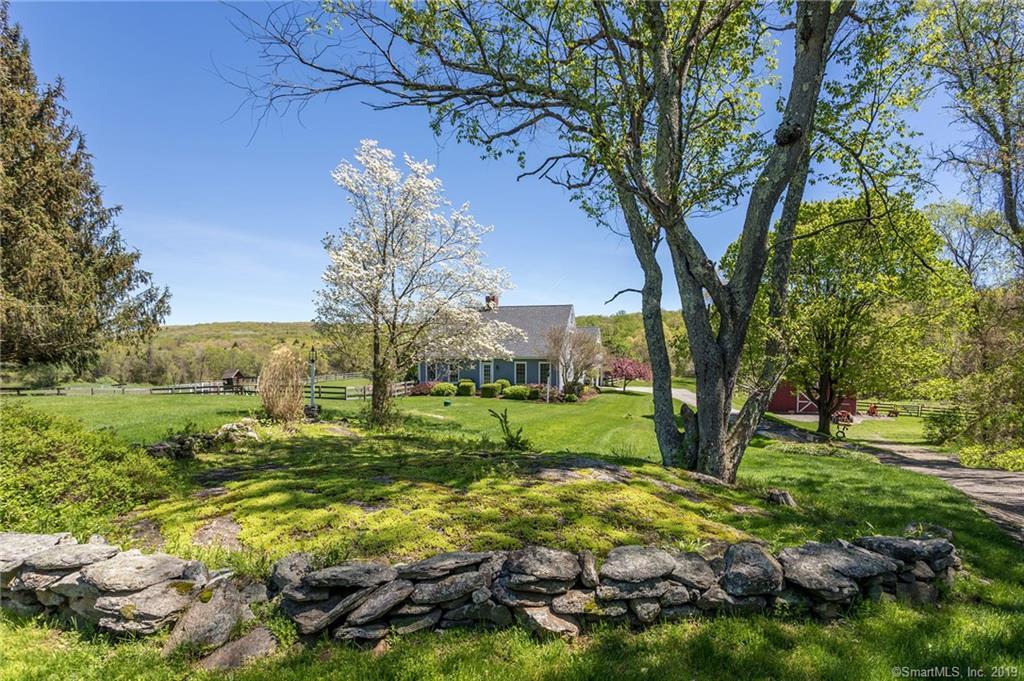 3 Babbling Brook Drive - Photo 1