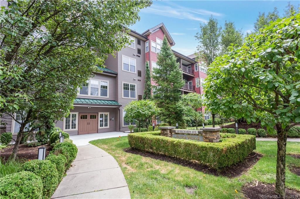 100 Richards Avenue - Photo 1