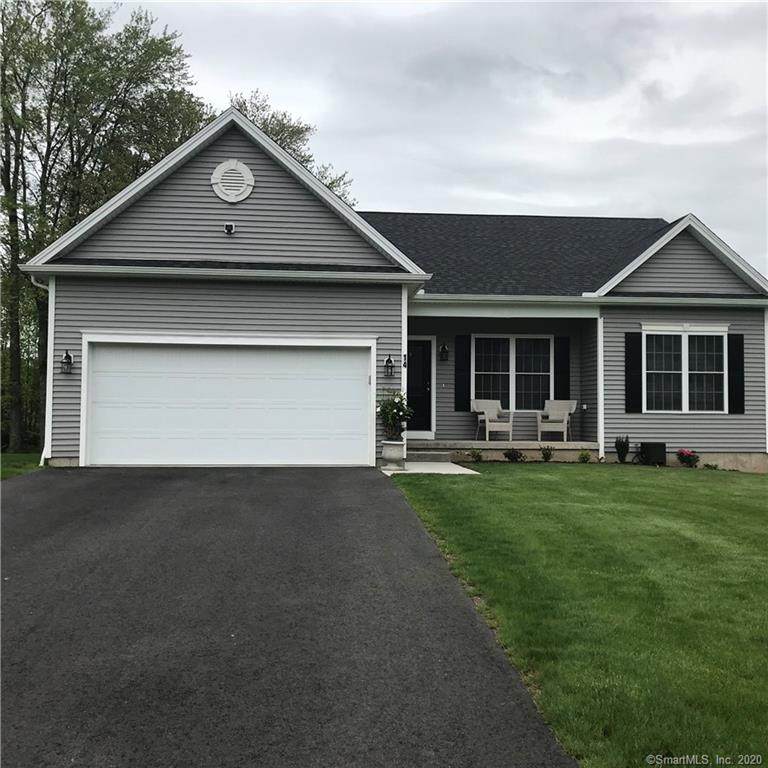 90 Applegate - Photo 1