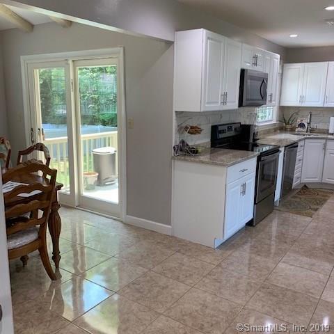 4 Hickory Lane - Photo 1