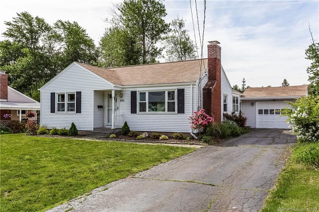 285 Beechwood Road - Photo 1