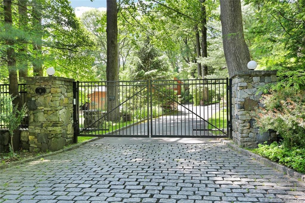 11 Partridge Hill Lane - Photo 1