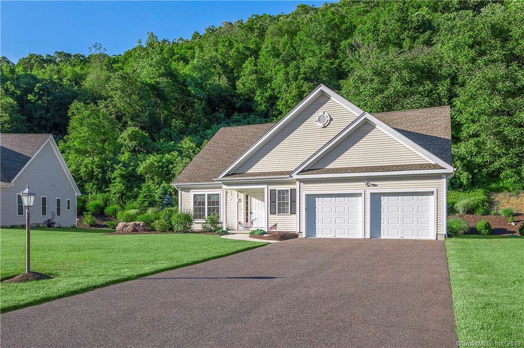 21 Riverbend Drive - Photo 1