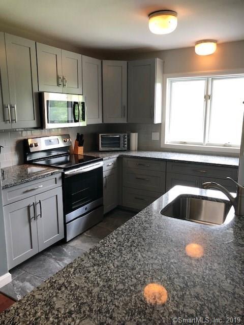 11 Knollwoods Lane - Photo 1