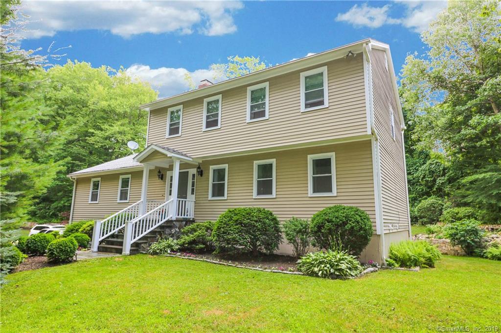 32 Rock Ridge Road - Photo 1