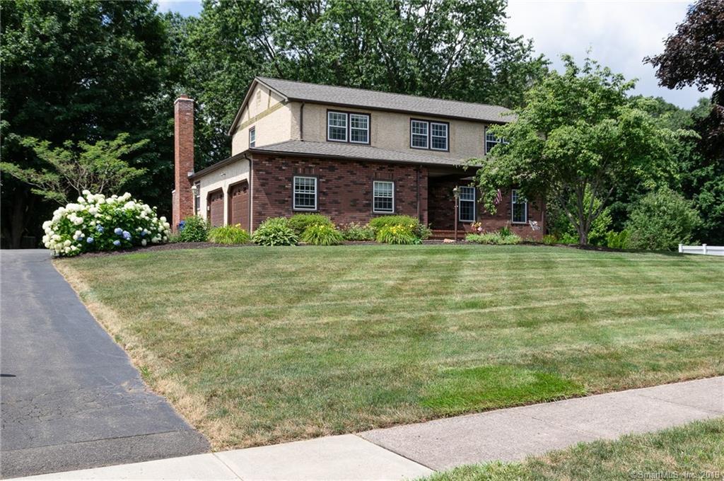 109 Montowese Trail - Photo 1