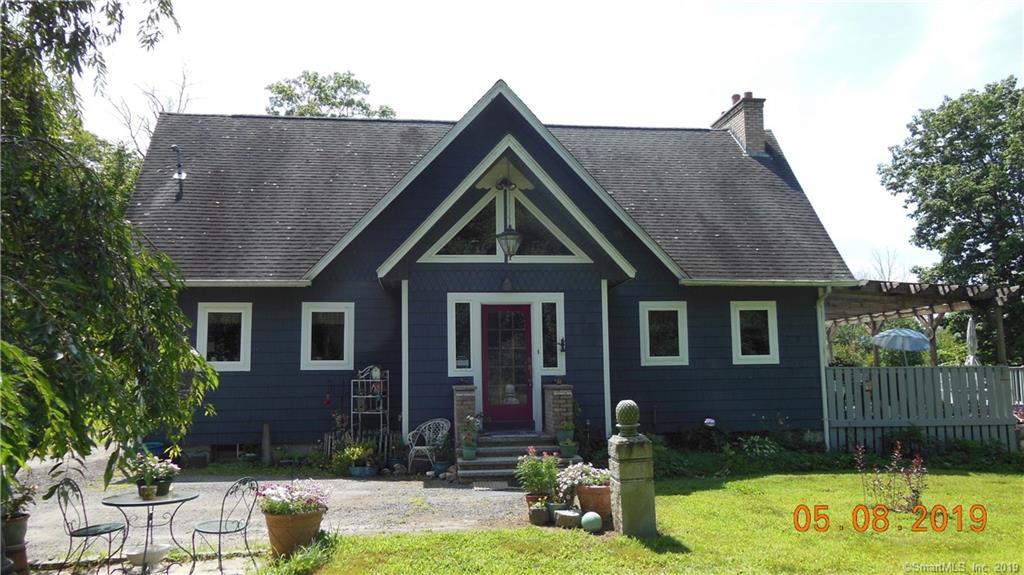 32 Hansen Road - Photo 1