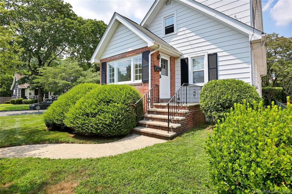7 Upland Street - Photo 1
