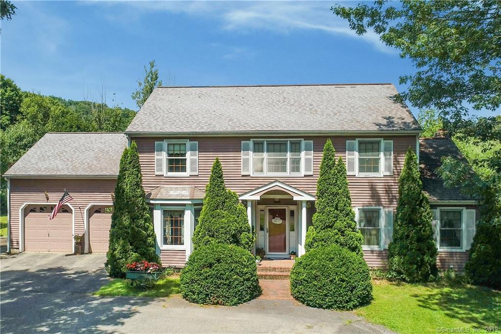 3 Sunrise Drive - Photo 1