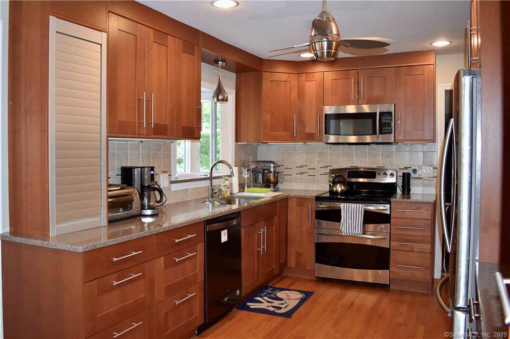 2 Partridge Lane - Photo 1