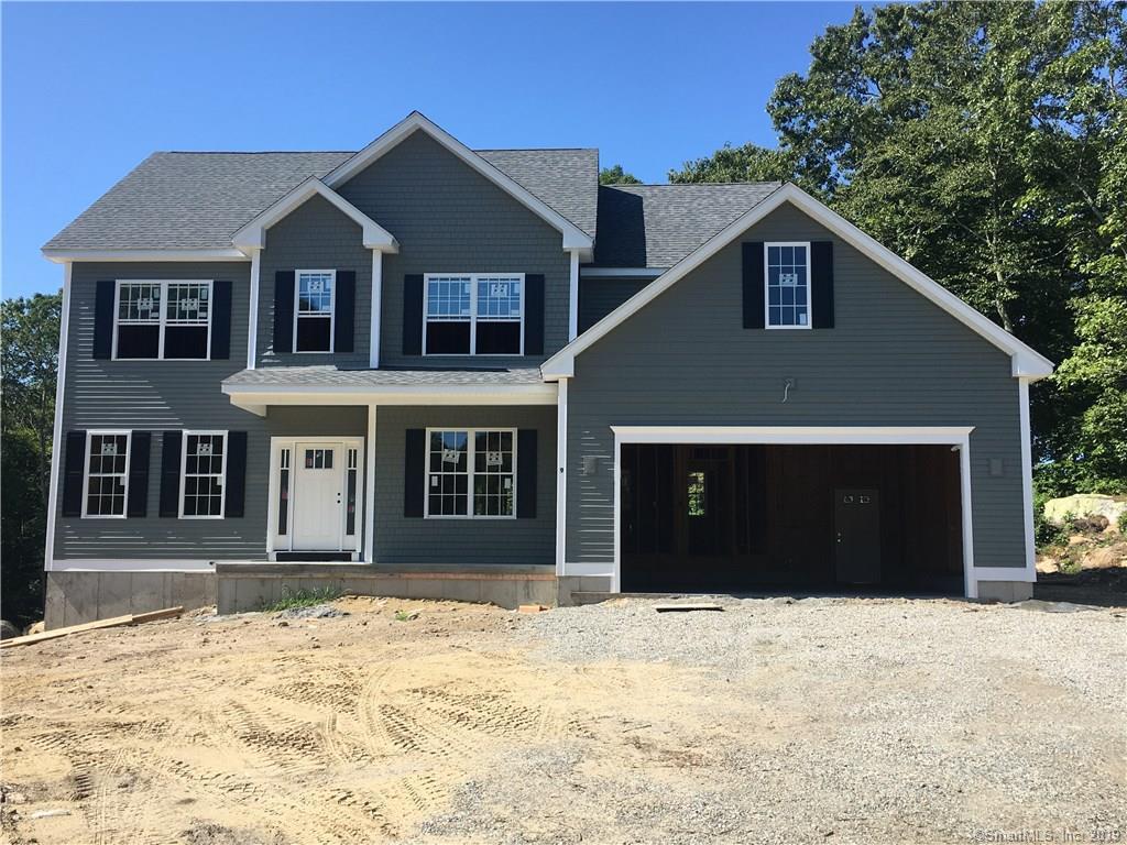 9 Kathryn Ct. - Photo 1
