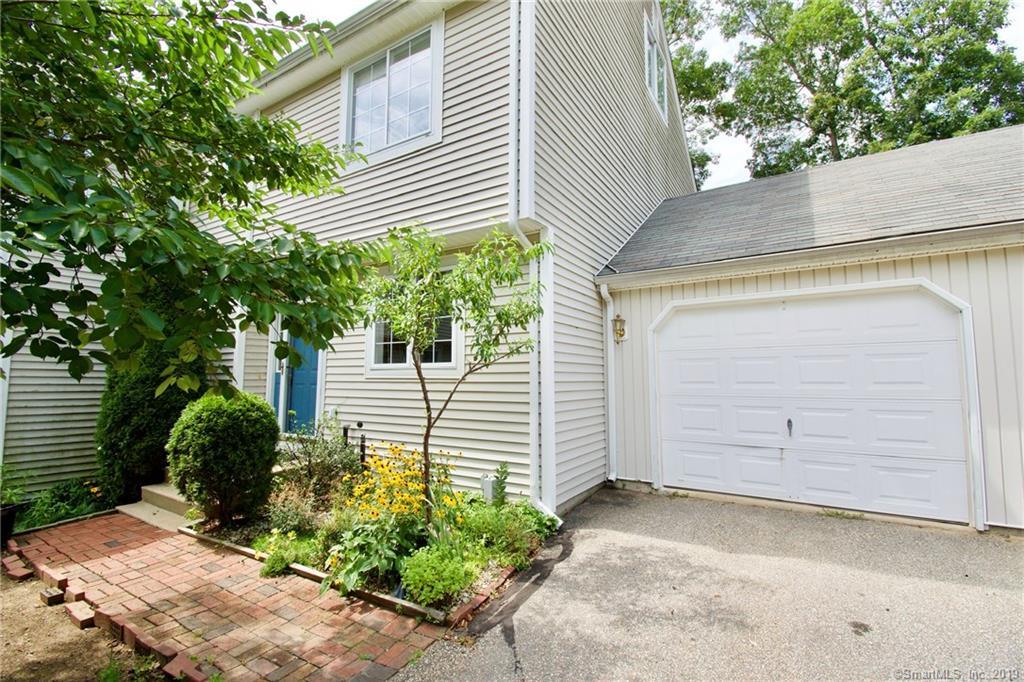 38 Samuel Lane - Photo 1 38 Samuel Lane - Photo 1