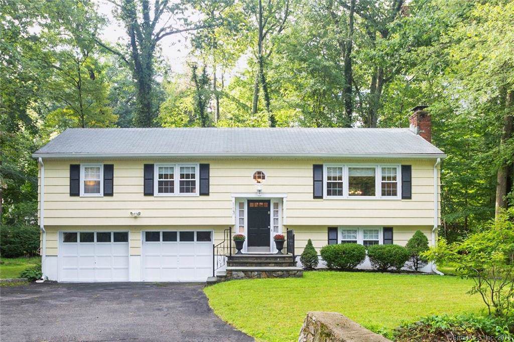 113 Ponus Avenue - Photo 1